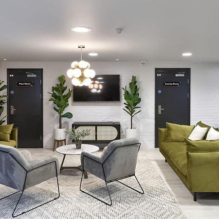 Cosy Ensuite Bedrooms At Trust House Near Exeter City Centre Экстерьер фото