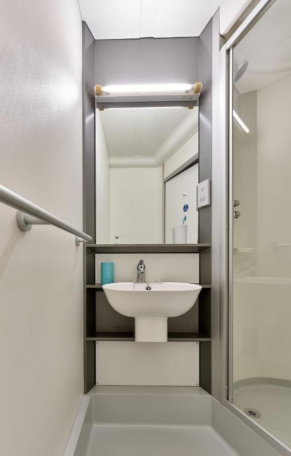 Cosy Ensuite Bedrooms At Trust House Near Exeter City Centre Экстерьер фото